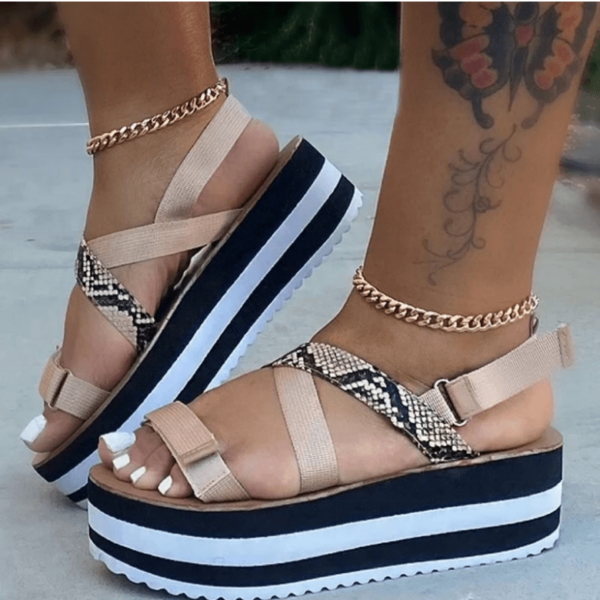 Semelle épaisse légère pour femmes Chaussures à plateforme haute à bout ouvert Sandales à lanières