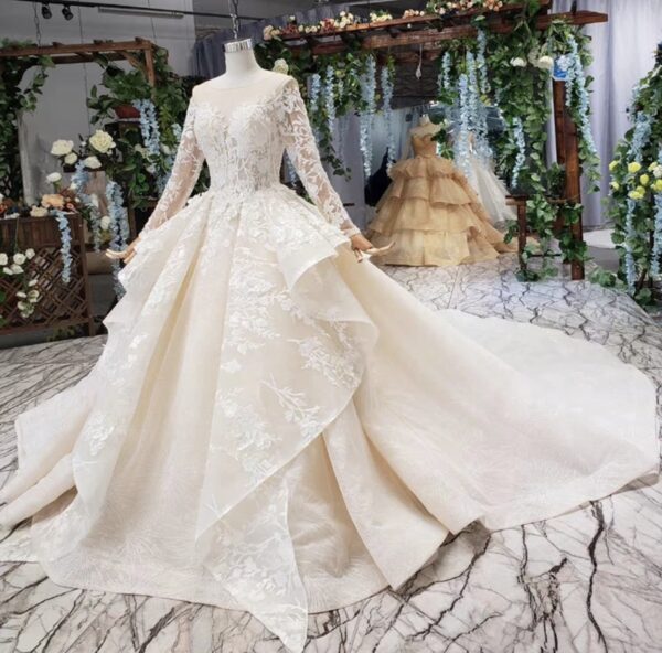 HTL516 2020 Robe de mariée élégante à manches longues, ROBE "TANGO"- A LOUER - Image 3