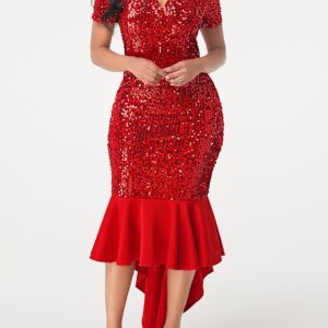 Robe fourreau ornée de sequins à épaules dénudées rouge vin