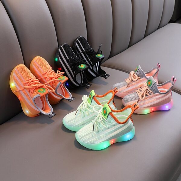 Printemps / automne baskets bébé belles chaussures pour bébés garçons filles tennis cool mignon LED éclairé chaussures décontractées bébé - Image 4