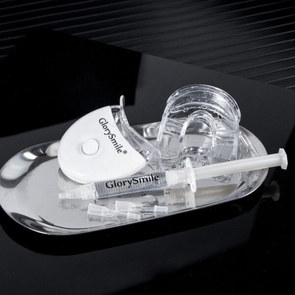 La dent de blanchiment professionnelle approuvée par la CE a mené le kit de blanchiment des dents de maison de marque privée légère avec le Gel sans peroxyde - Image 4