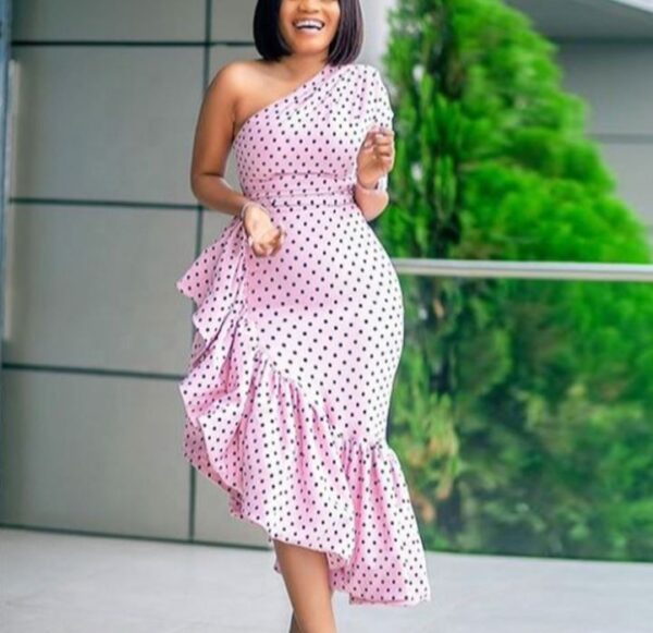 TC 2021 Nouveau Design Sexy Rose Dot Irrégulière Une Épaule Femmes Robe De Soirée