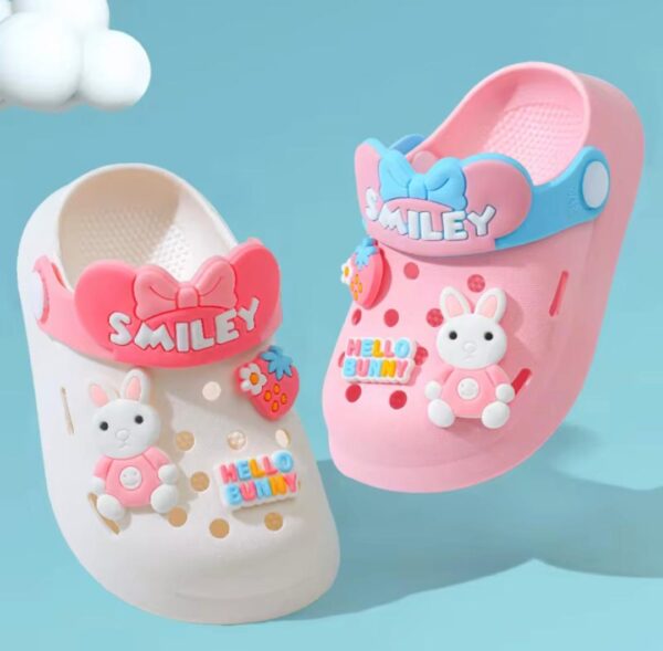 SMILEY, Pantoufles d'eau pour enfants, sandales d'extérieur et d'intérieur, plates
